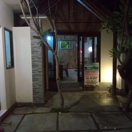 Mesari Homestay & Warung Amed Exterior foto