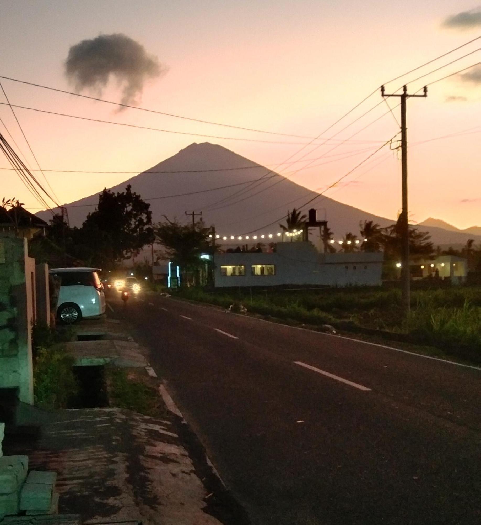 Mesari Homestay & Warung Amed Exterior foto