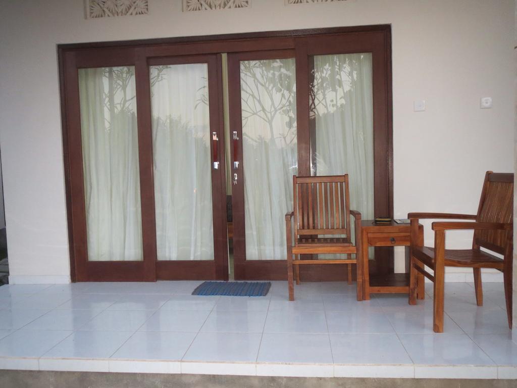 Mesari Homestay & Warung Amed Exterior foto