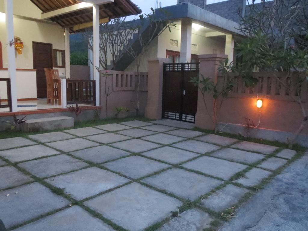 Mesari Homestay & Warung Amed Exterior foto